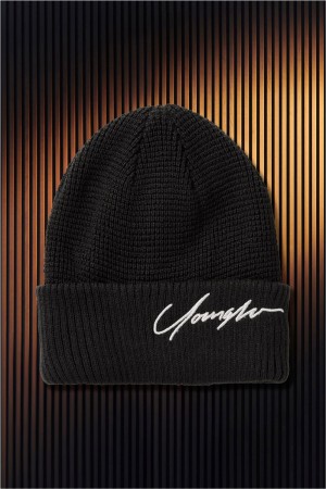 Black Young LA 906 - Signature Beanies NZ | 2689754-HT