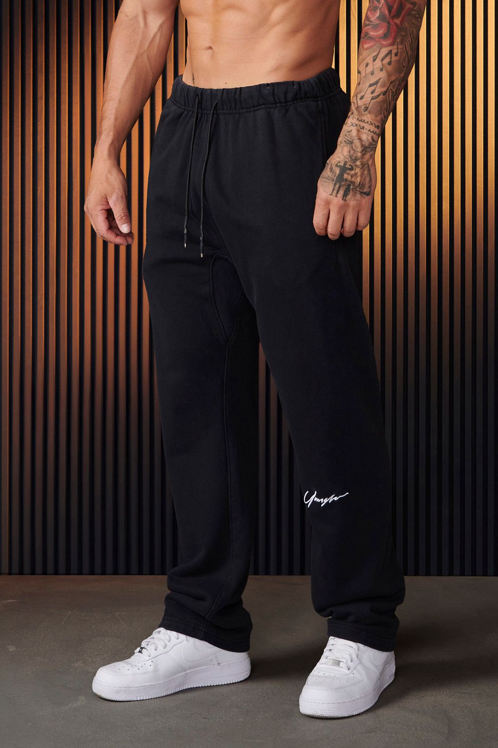 Black Young LA 220 - Sunday Sweats NZ | 4523618-OS