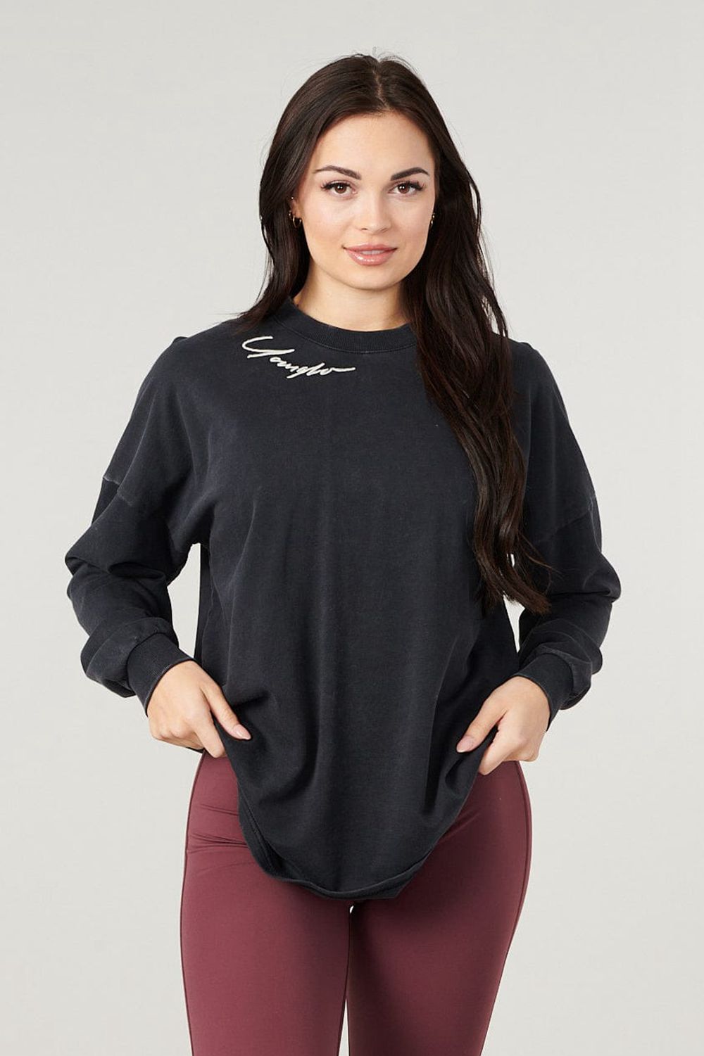 Black Young LA W432 - Emblem Long Sleeve Tee NZ | 3940851-HB