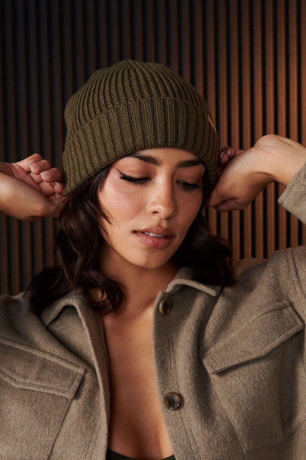 Olive Young LA W901 - Urban Beanie NZ | 4713592-NG