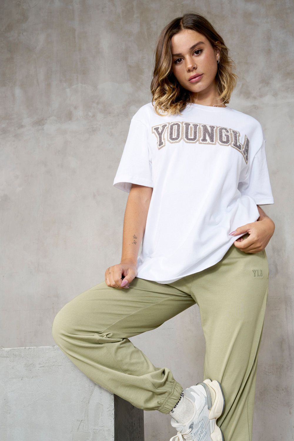 White Young LA W422 Varsity Pump Tees NZ | 6719420-PC